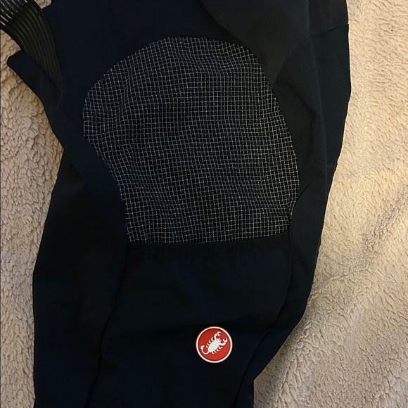 Castelli FREE Unlimited bib shorts with cargo pockets and Dyneema panels - Picture 4 of 11